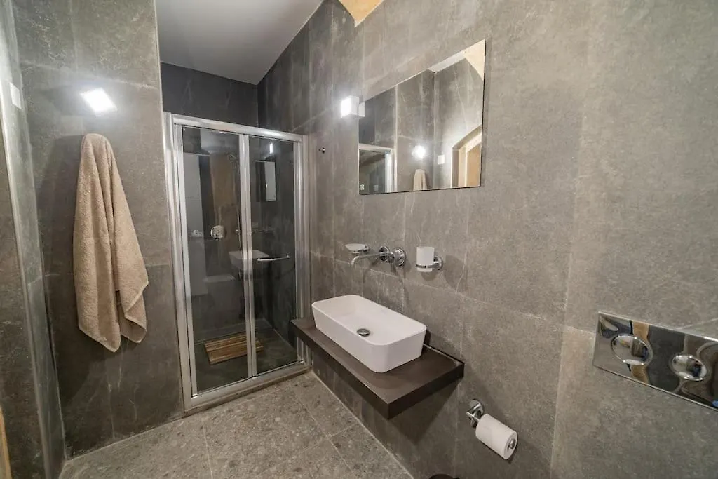 Dzc- Dazzle Den Apartment Valletta